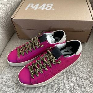 P448 Jack Solaris in pink leather